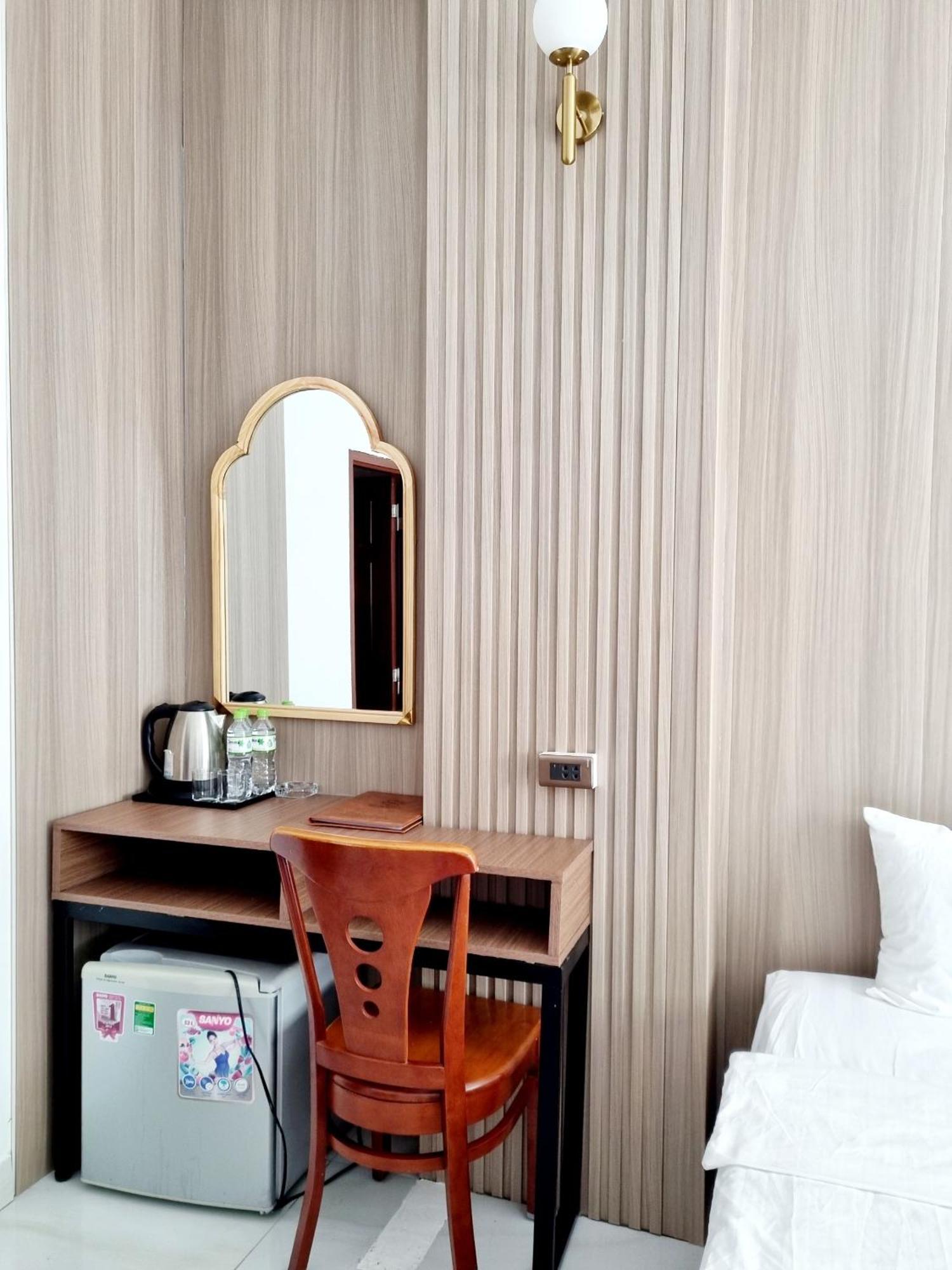 Minh Khue Hotel Vĩnh Long Dış mekan fotoğraf
